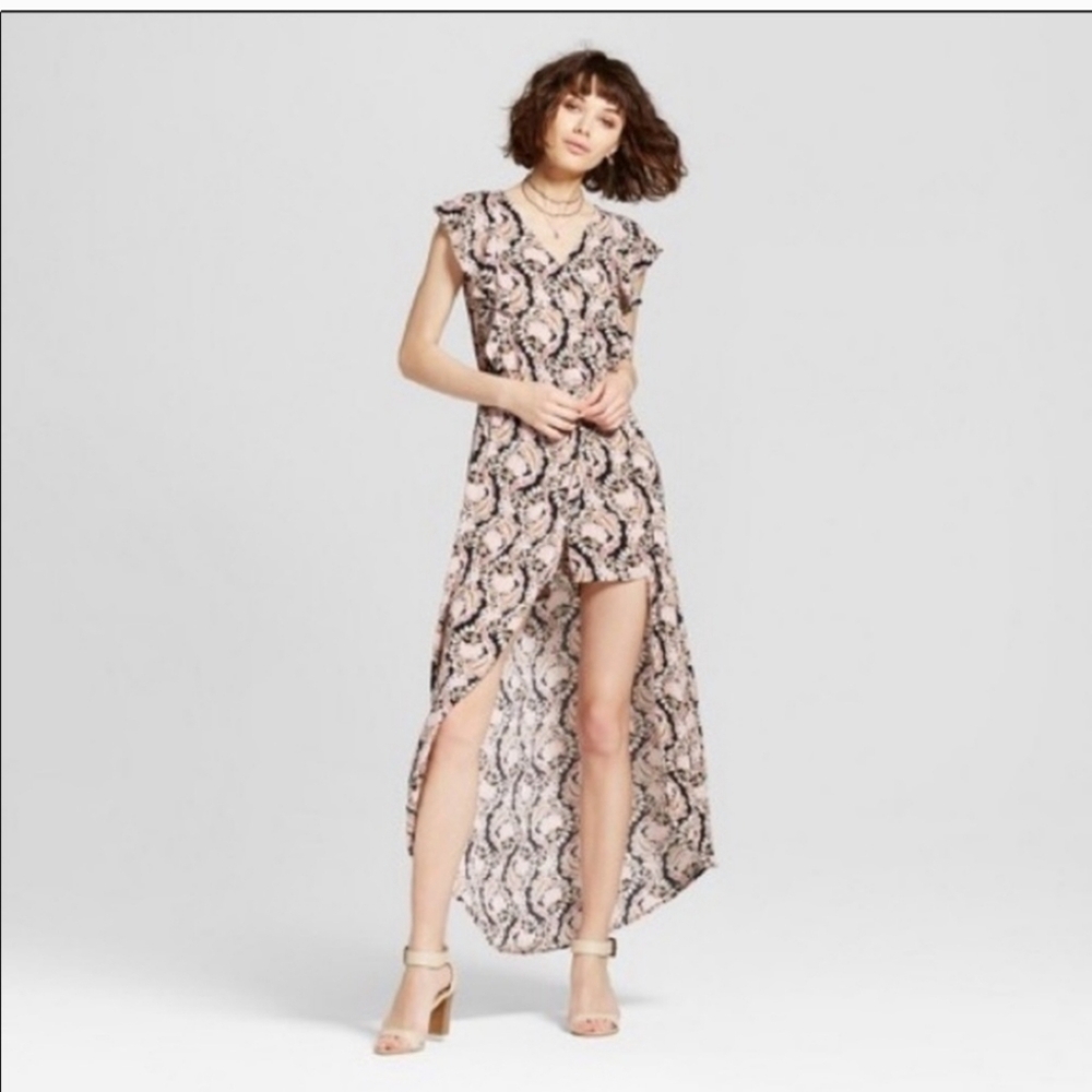 NWOT Xhilaration high low romper size M